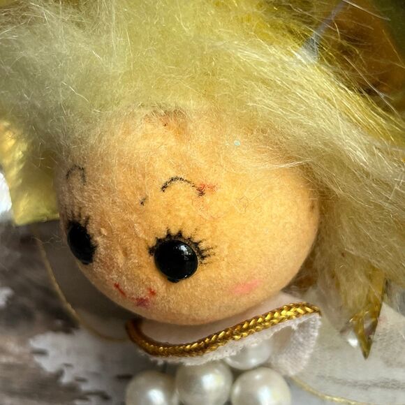 Vintage Christmas Blond Angel Ornament Kitsch MCM - Picture 3 of 10